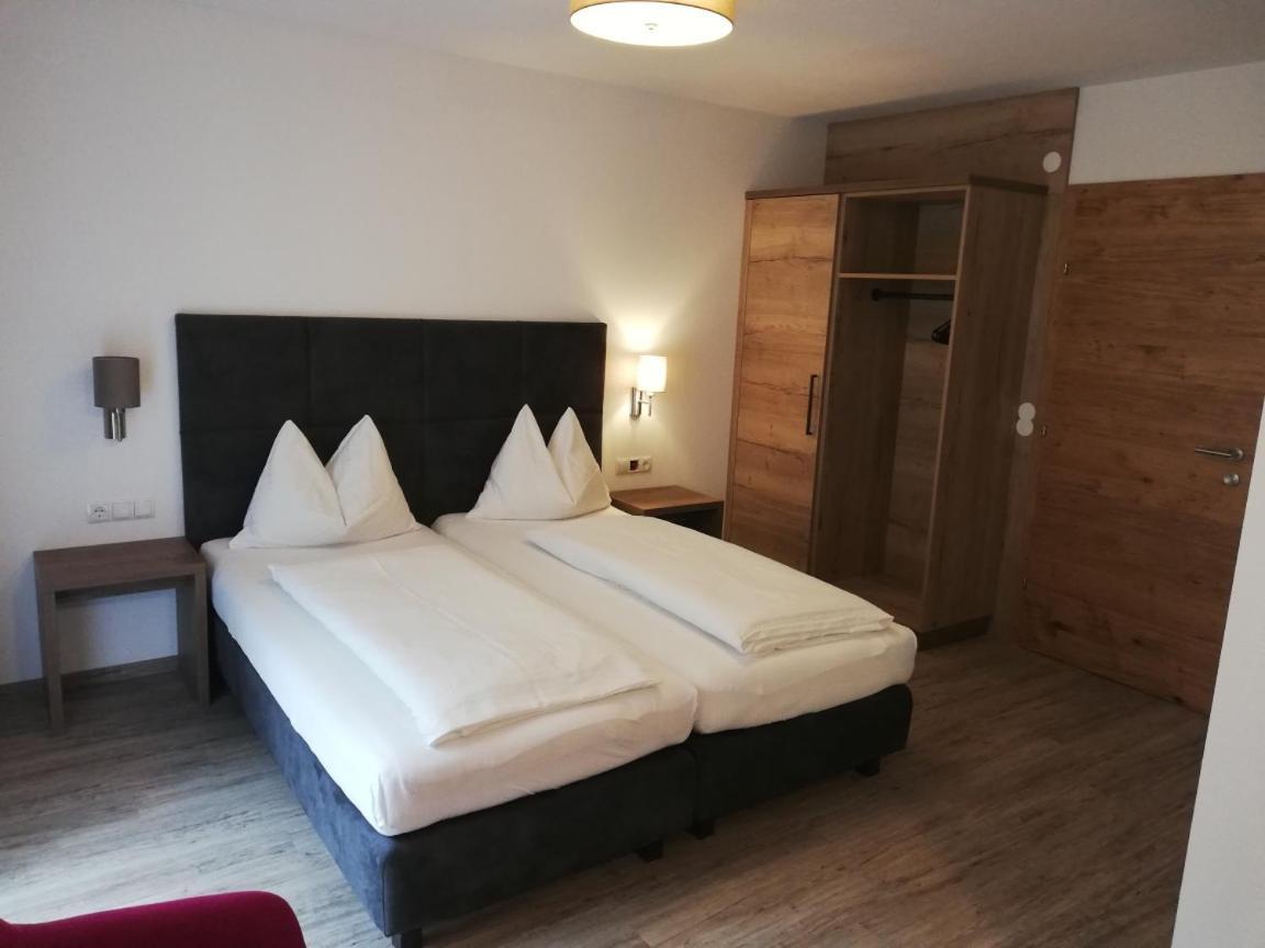 Hotel Posauner Санкт Файт им Понгау Екстериор снимка