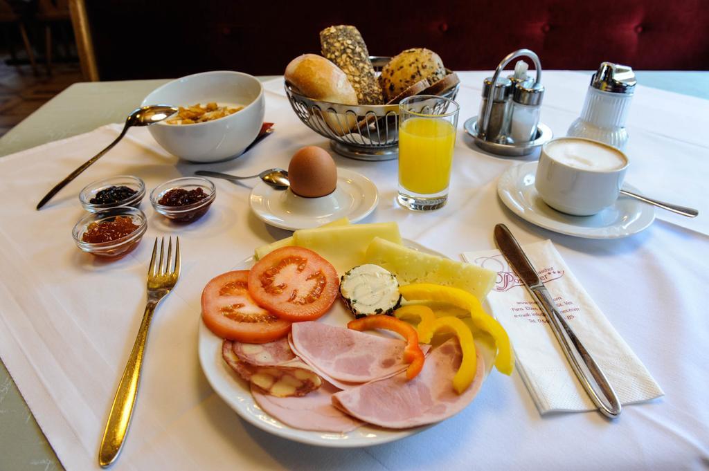 Hotel Posauner Санкт Файт им Понгау Екстериор снимка