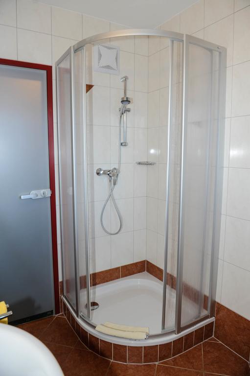 Hotel Posauner Санкт Файт им Понгау Екстериор снимка